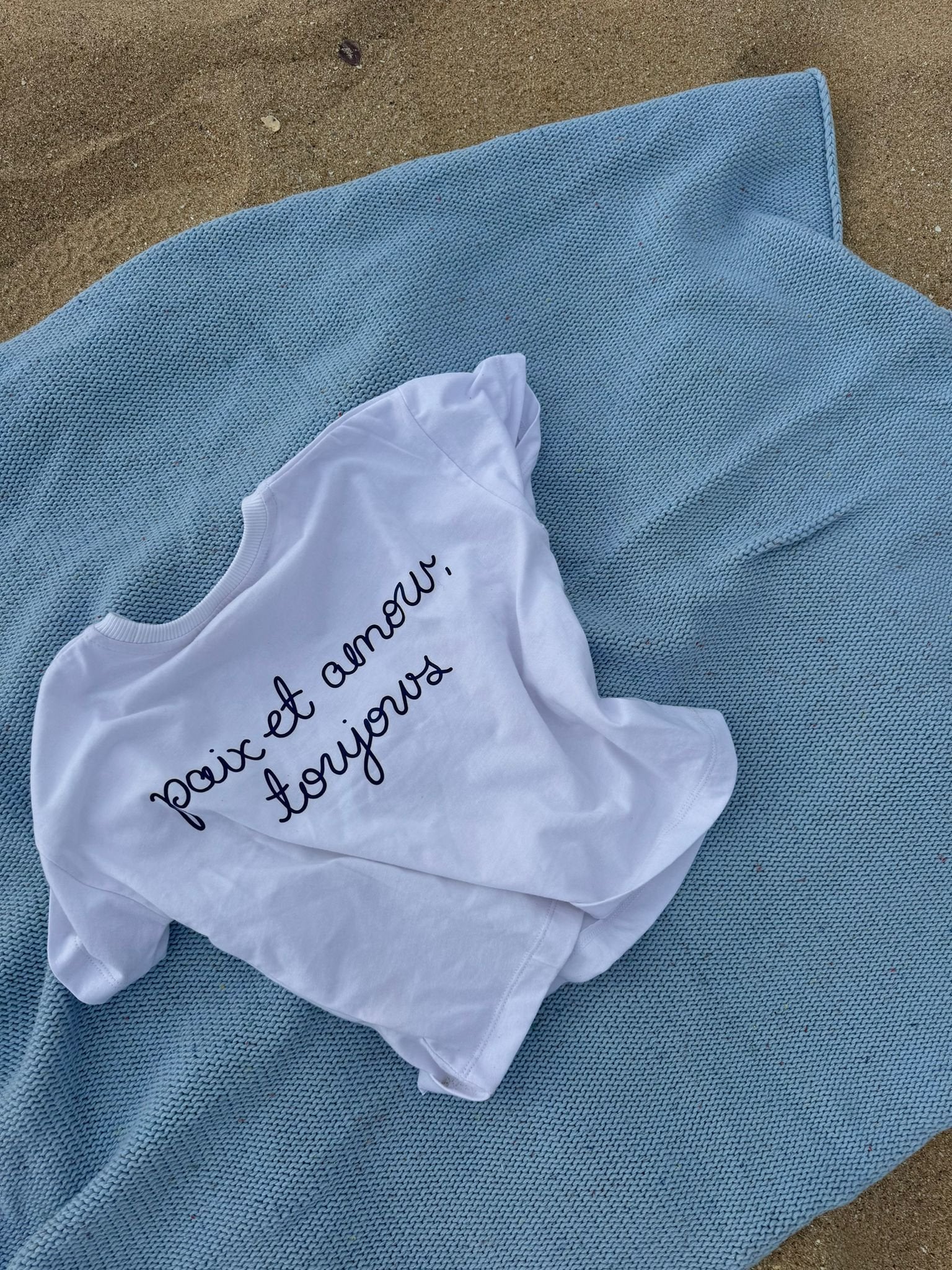 The Paix et Amour Tee